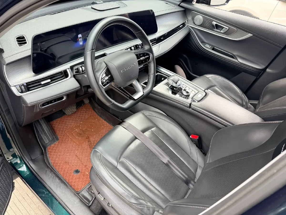 2022 Chery Tiggo 8 PRO 1.6T 197HP L4 7DCT,autocango,china used car exporter,china ev exporter,chinese used car exporter,chinese used ev exporter