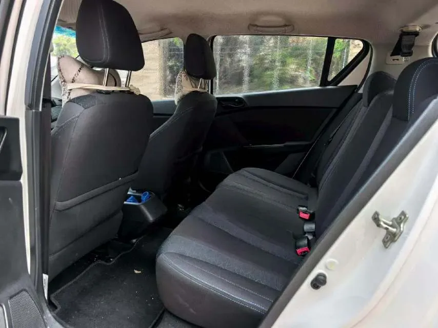 2016 BaoJun 310 1.2L 82HP L4 5MT,autocango,china used car exporter,china ev exporter,chinese used car exporter,chinese used ev exporter