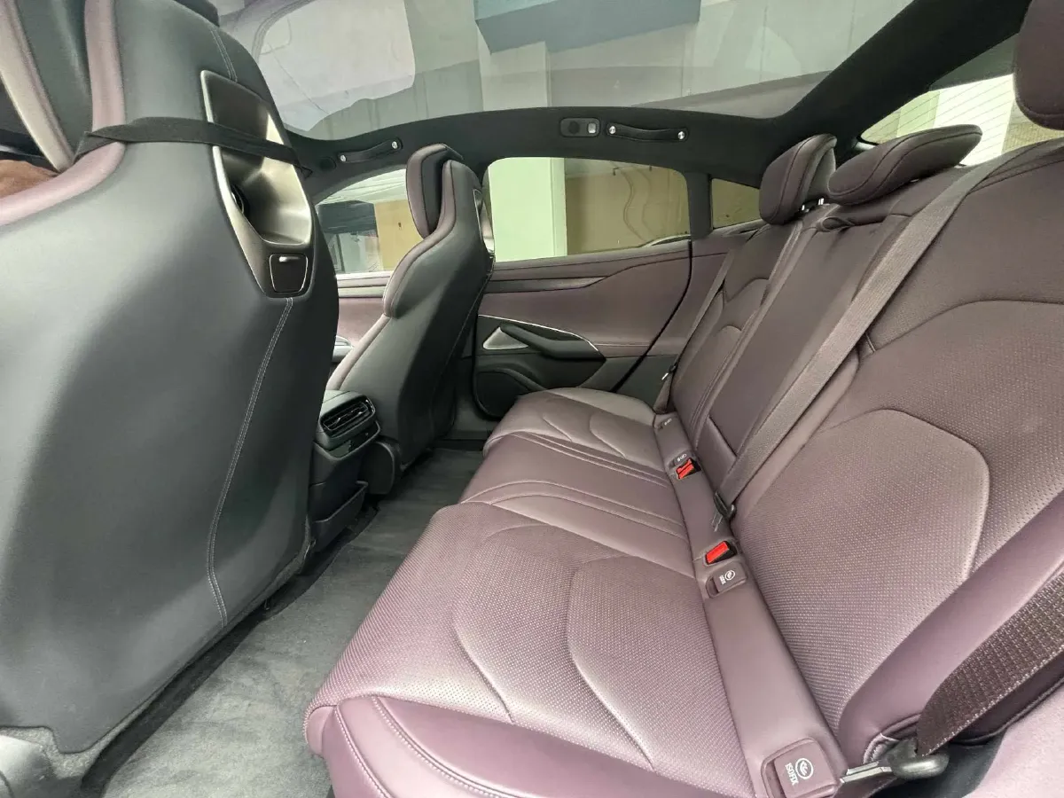 2024 MI SU7 BEV 94.3KWH,autocango,china used car exporter,china ev exporter,chinese used car exporter,chinese used ev exporter