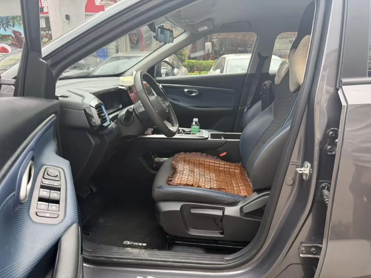 2023 GAC Trumpchi GS3 1.5T 177HP L4 7DCT,autocango,china used car exporter,china ev exporter,chinese used car exporter,chinese used ev exporter