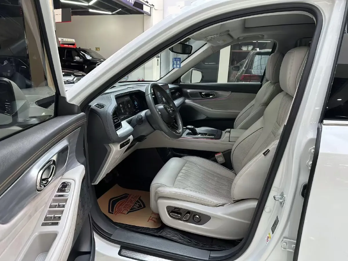 2022 GAC Trumpchi GS8 2.0T 190HP L4 E-CVT Hybrid,autocango,china used car exporter,china ev exporter,chinese used car exporter,chinese used ev exporter