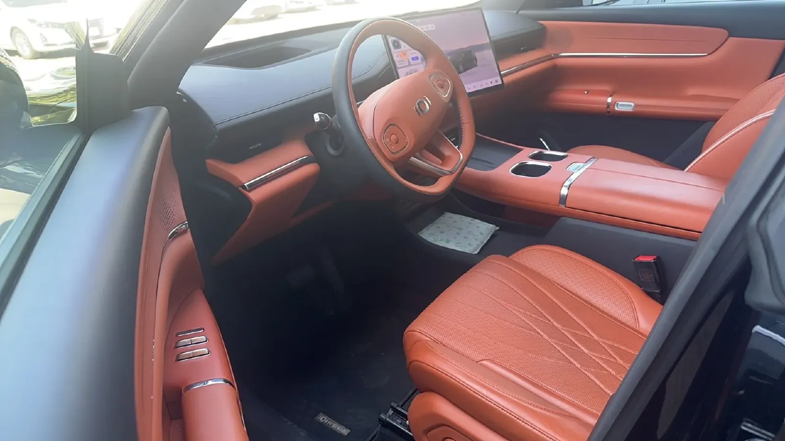 2025 ChangAn QiYuan Q07 1.5T 150HP L4 E-CVT PHEV,autocango,china used car exporter,china ev exporter,chinese used car exporter,chinese used ev exporter