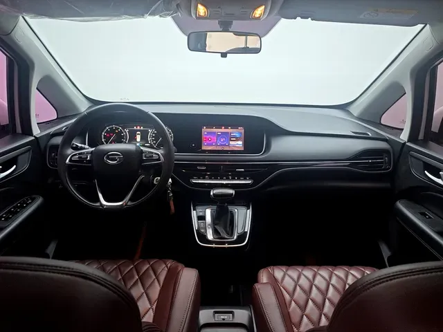 2021 GAC Trumpchi M6 1.5T 169HP L4 7DCT,autocango,china used car exporter,china ev exporter,chinese used car exporter,chinese used ev exporter