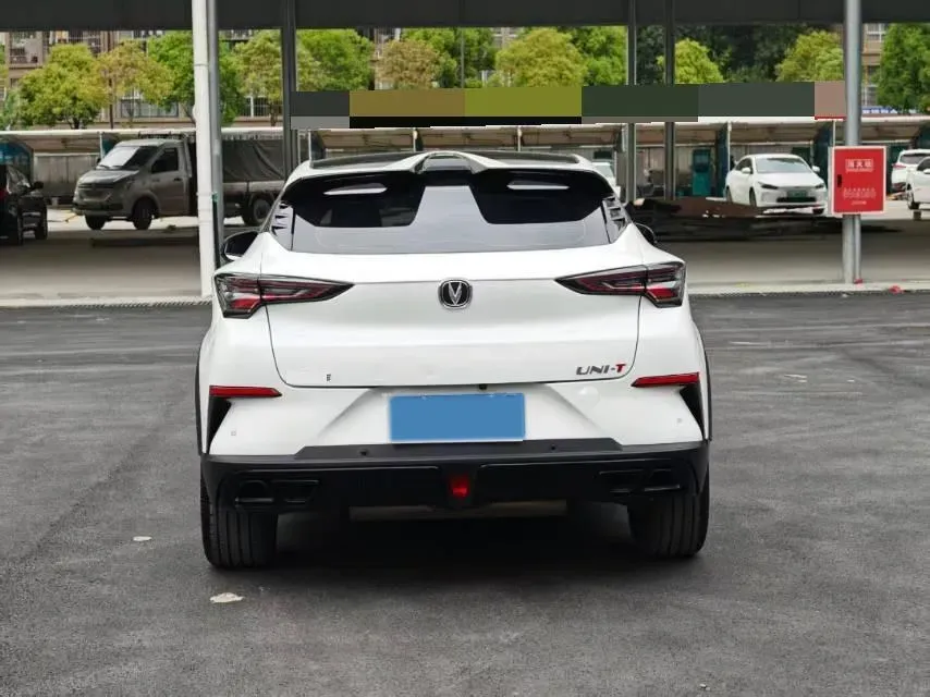 2022 ChangAn UNI-T 2.0T 233HP L4 8AT,autocango,china used car exporter,china ev exporter,chinese used car exporter,chinese used ev exporter