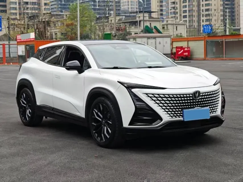 2022 ChangAn UNI-T 2.0T 233HP L4 8AT,autocango,china used car exporter,china ev exporter,chinese used car exporter,chinese used ev exporter