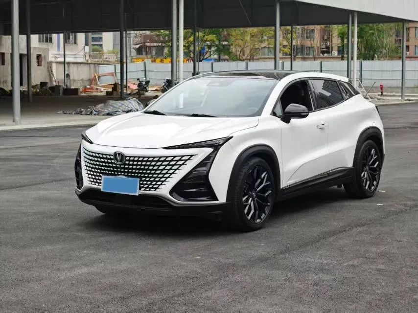 2022 ChangAn UNI-T 2.0T 233HP L4 8AT,autocango,china used car exporter,china ev exporter,chinese used car exporter,chinese used ev exporter
