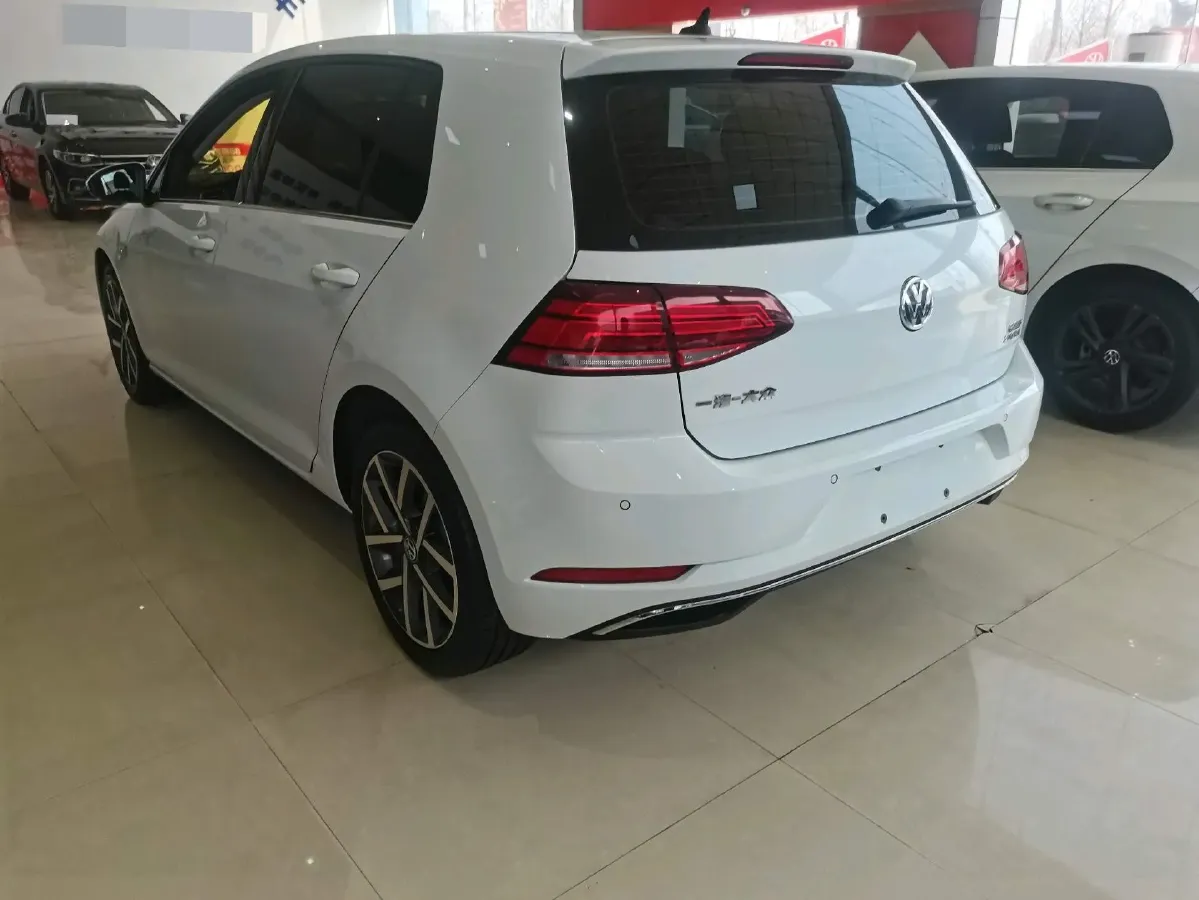 2020 Volkswagen Golf 1.2T 116HP L4 7DCT,autocango,china used car exporter,china ev exporter,chinese used car exporter,chinese used ev exporter
