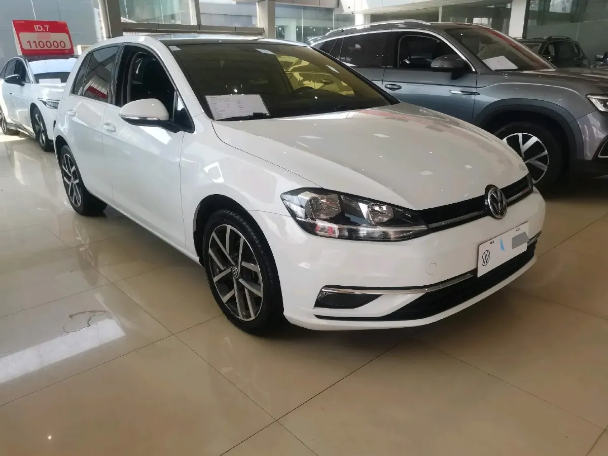 2020 Volkswagen Golf 1.2T 116HP L4 7DCT,autocango,china used car exporter,china ev exporter,chinese used car exporter,chinese used ev exporter
