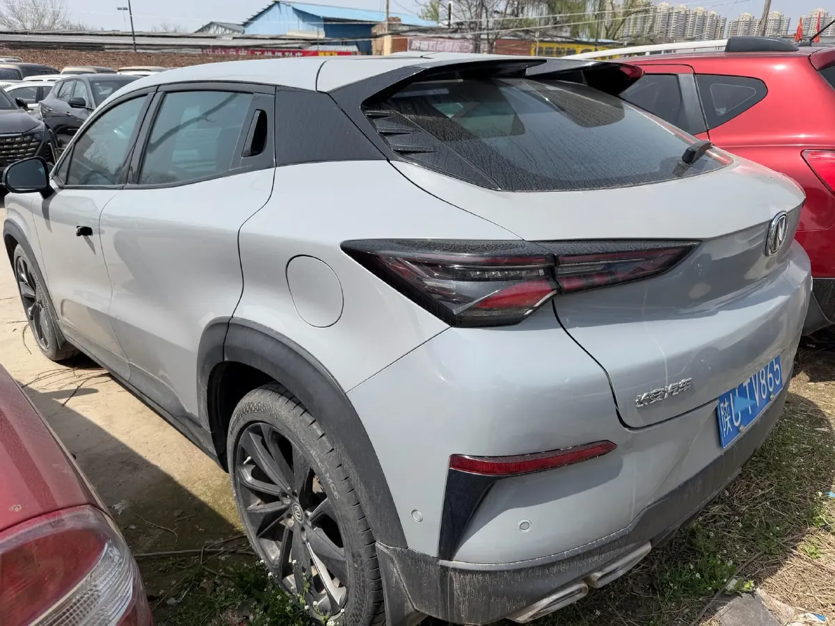 2020 ChangAn UNI-T 1.5T 180HP L4 7DCT,autocango,china used car exporter,china ev exporter,chinese used car exporter,chinese used ev exporter