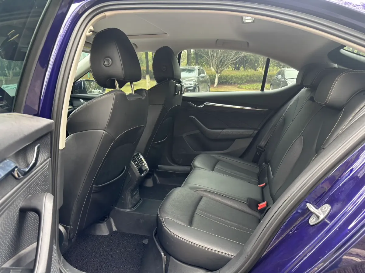 2021 Skoda Octavia 1.4T 150HP L4 7DCT,autocango,china used car exporter,china ev exporter,chinese used car exporter,chinese used ev exporter