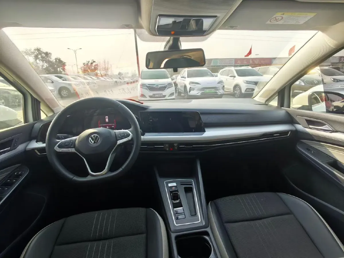 2021 Volkswagen Golf 1.4T 150HP L4 7DCT,autocango,china used car exporter,china ev exporter,chinese used car exporter,chinese used ev exporter