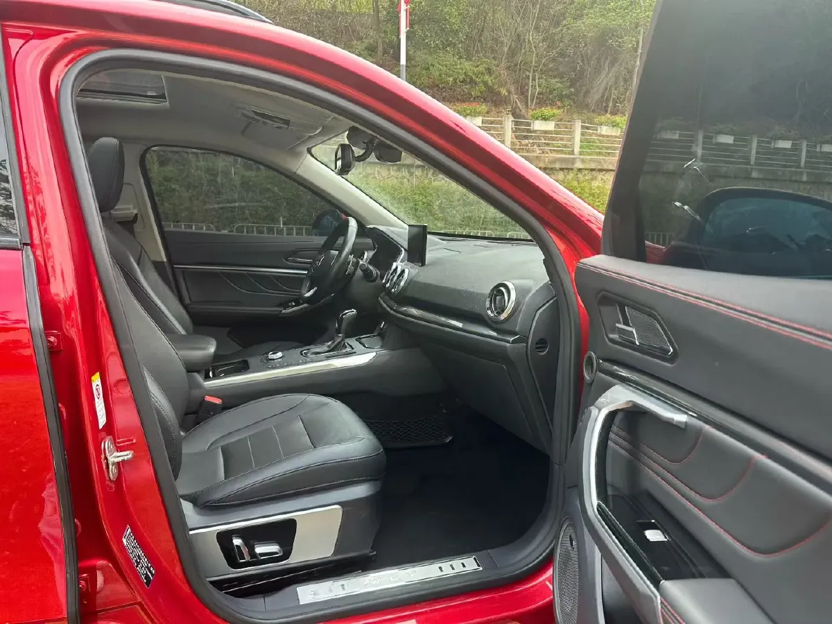 2017 WEY VV5 2.0T 197HP L4 7DCT,autocango,china used car exporter,china ev exporter,chinese used car exporter,chinese used ev exporter