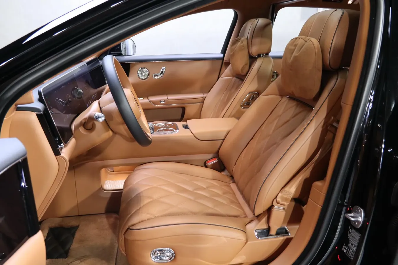 2025 HIMA S800 REEV 170HP REEV 65KWH,autocango,china used car exporter,china ev exporter,chinese used car exporter,chinese used ev exporter