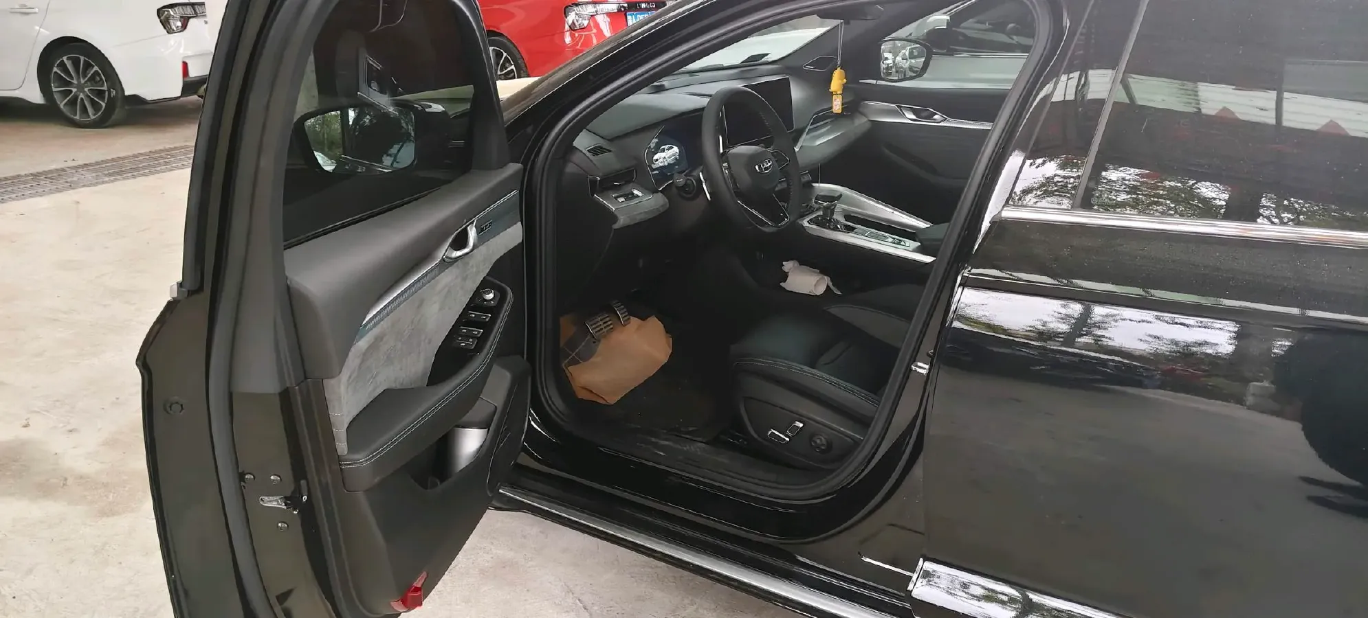 2023 Geely Preface 2.0T 190HP L4 7DCT,autocango,china used car exporter,china ev exporter,chinese used car exporter,chinese used ev exporter