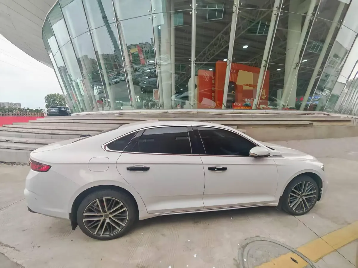 2021 Geely Preface 2.0T 190HP L4 7DCT,autocango,china used car exporter,china ev exporter,chinese used car exporter,chinese used ev exporter