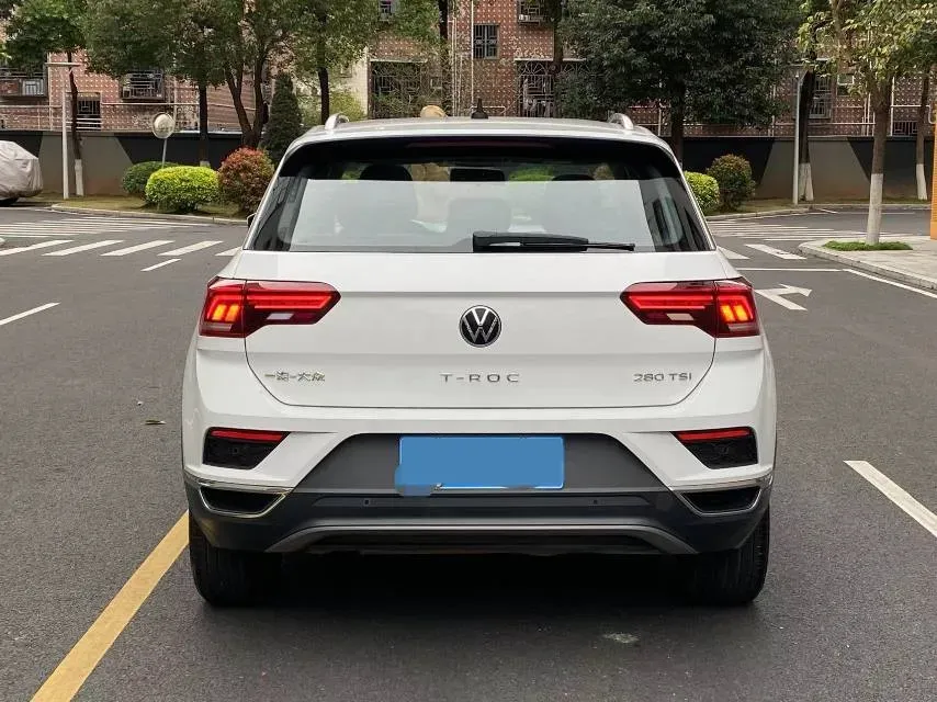 2022 Volkswagen T-Roc 1.4T 150HP L4 7DCT,autocango,china used car exporter,china ev exporter,chinese used car exporter,chinese used ev exporter