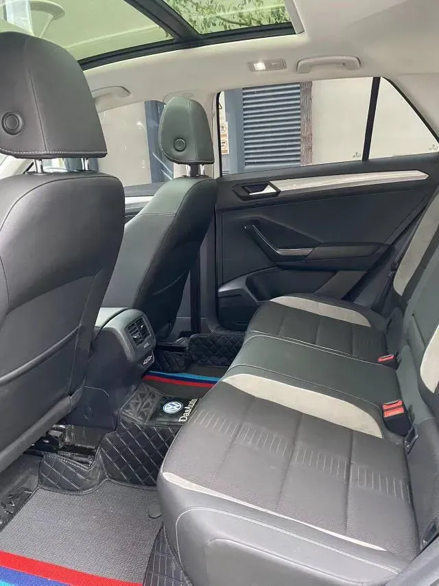 2022 Volkswagen T-Roc 1.4T 150HP L4 7DCT,autocango,china used car exporter,china ev exporter,chinese used car exporter,chinese used ev exporter