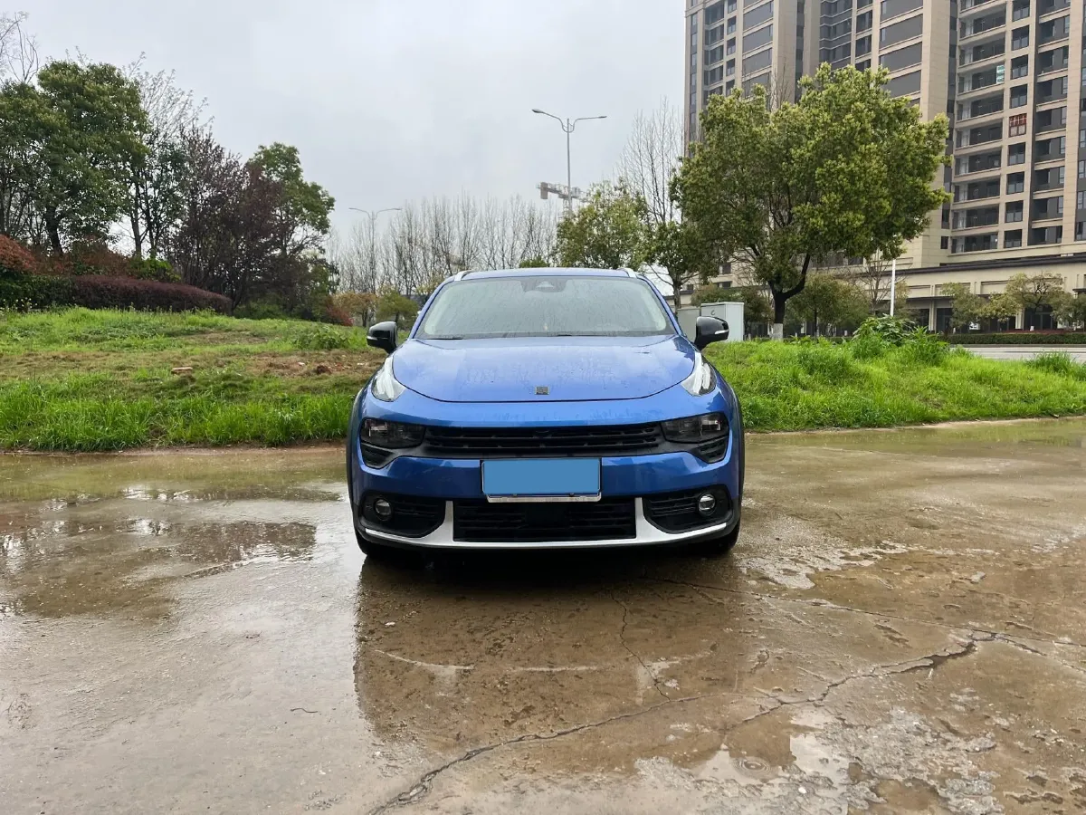 2018 Toyota C-HR 2.0L 171HP L4 CVT,autocango,china used car exporter,china ev exporter,chinese used car exporter,chinese used ev exporter