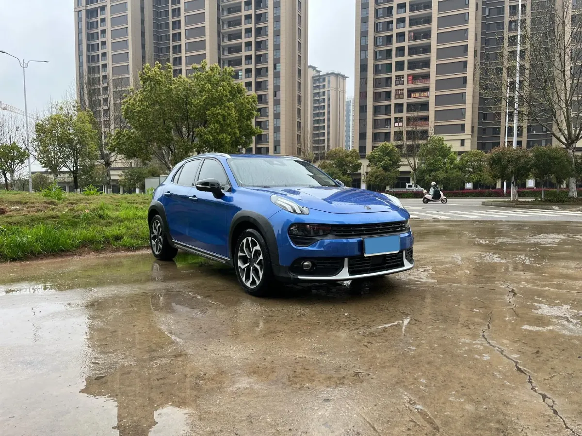 2018 Toyota C-HR 2.0L 171HP L4 CVT,autocango,china used car exporter,china ev exporter,chinese used car exporter,chinese used ev exporter