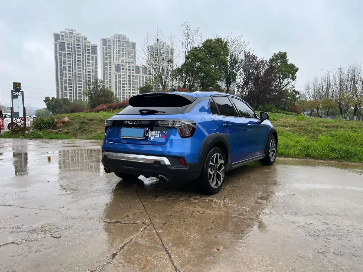 2018 Toyota C-HR 2.0L 171HP L4 CVT,autocango,china used car exporter,china ev exporter,chinese used car exporter,chinese used ev exporter