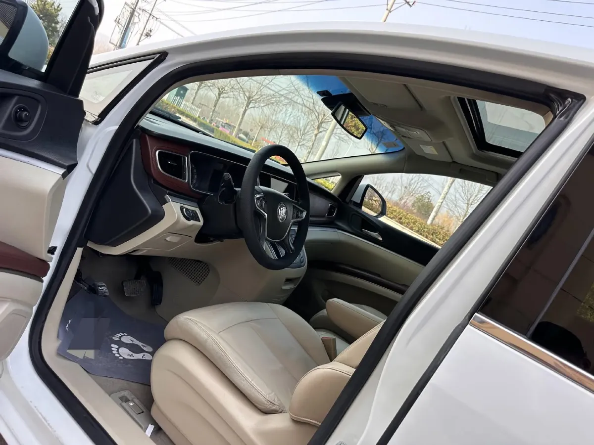 2018 Buick GL8 2.0T 260HP L4 6AT,autocango,china used car exporter,china ev exporter,chinese used car exporter,chinese used ev exporter