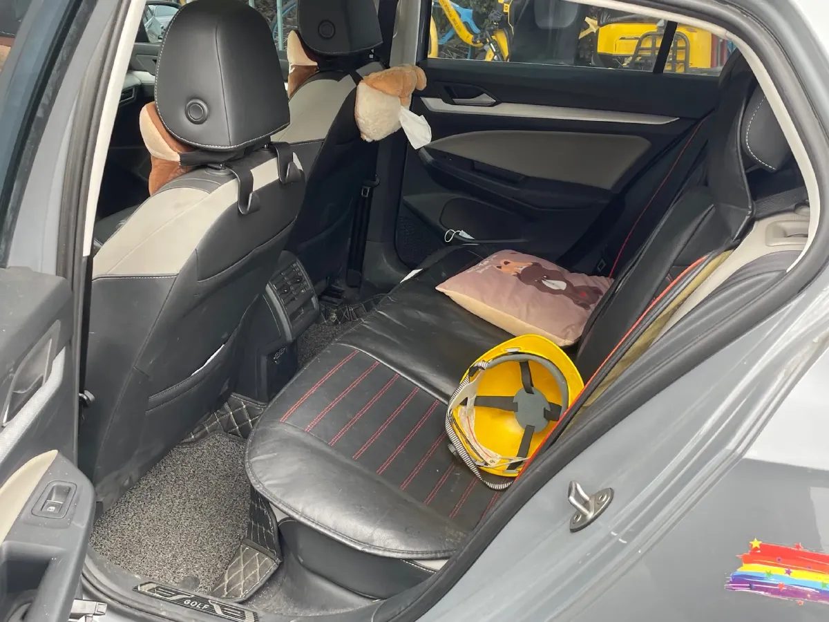 2021 Volkswagen Golf 1.4T 150HP L4 7DCT,autocango,china used car exporter,china ev exporter,chinese used car exporter,chinese used ev exporter