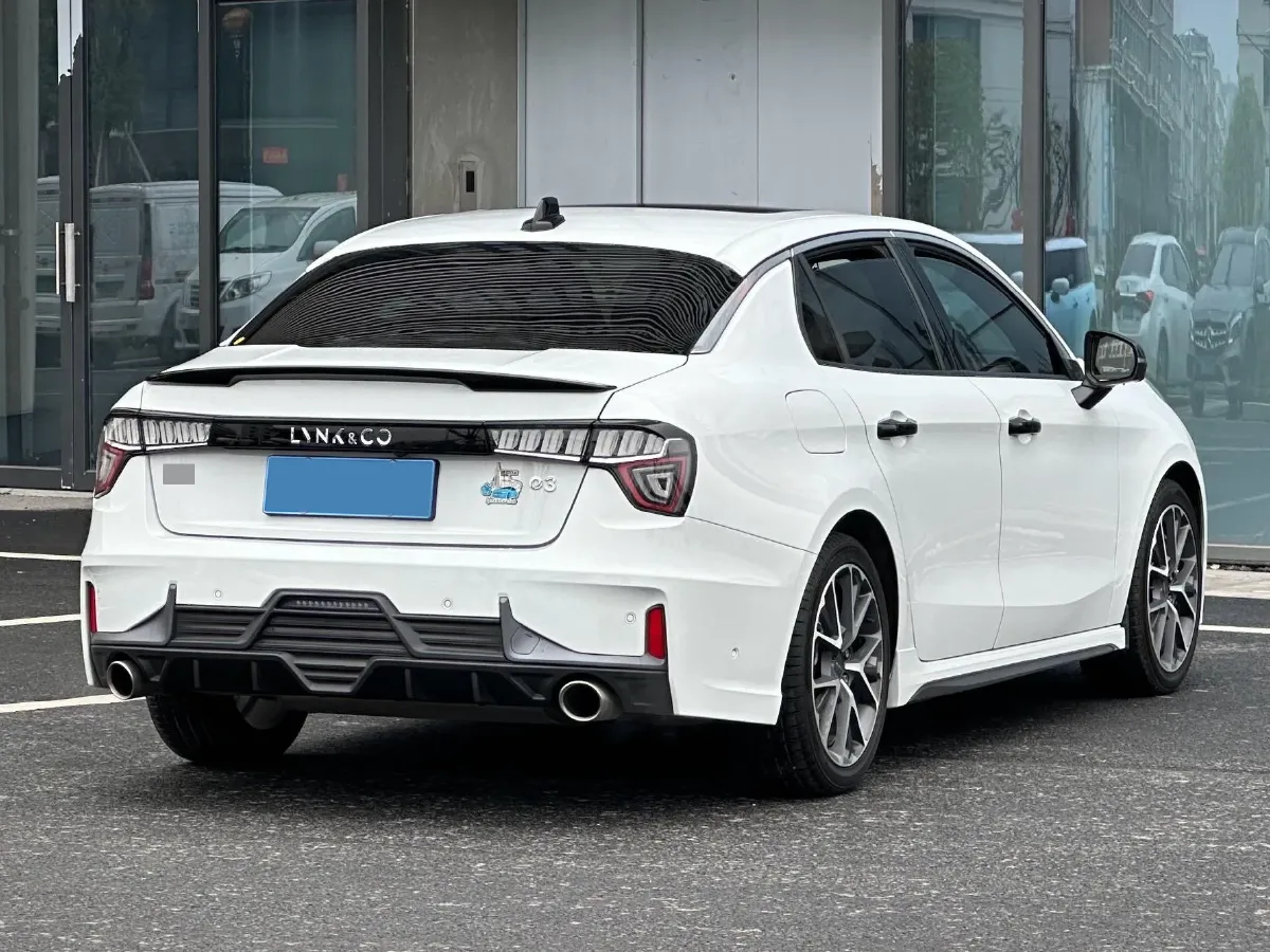 2022 LYNK&CO 03 2.0T 190HP L4 7DCT,autocango,china used car exporter,china ev exporter,chinese used car exporter,chinese used ev exporter