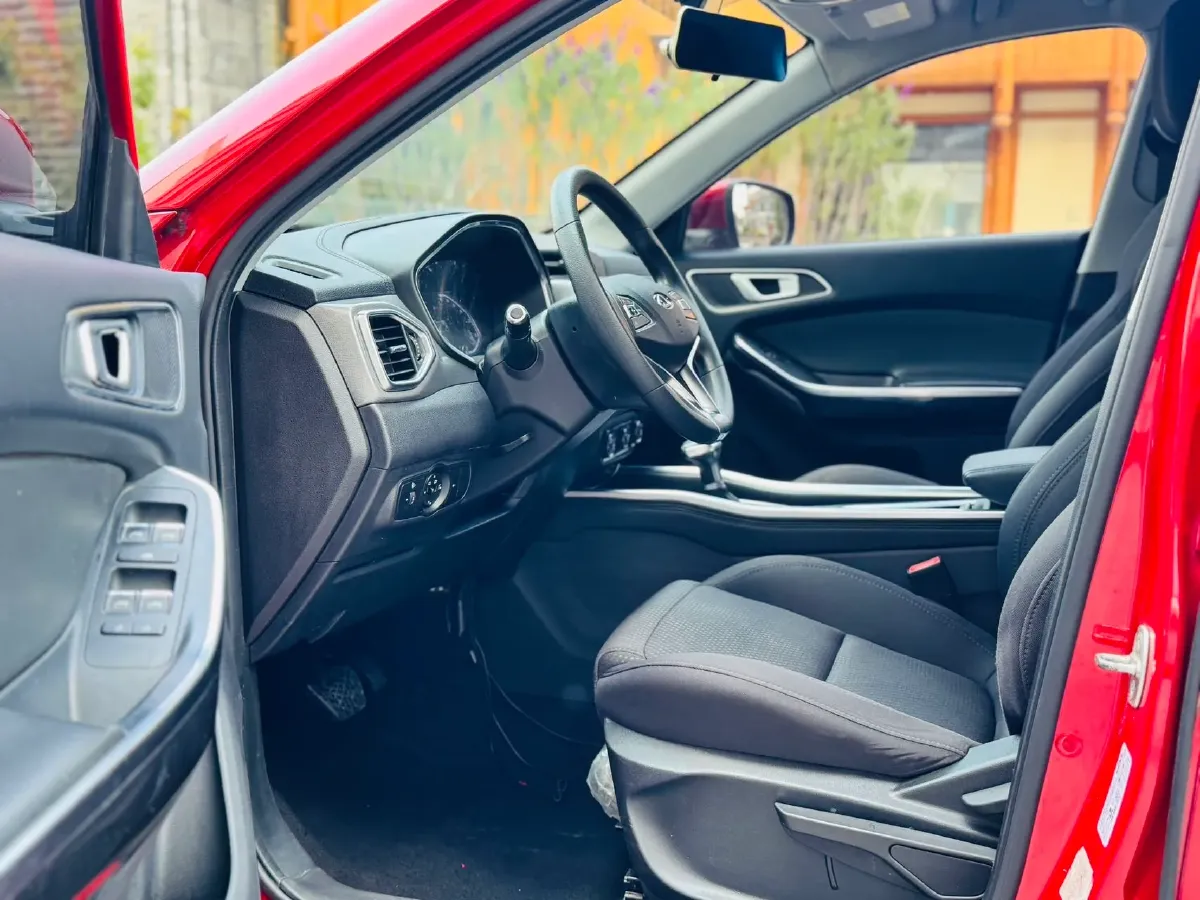 2017 Chery Tiggo 5x 1.5T 147HP L4 6DCT,autocango,china used car exporter,china ev exporter,chinese used car exporter,chinese used ev exporter