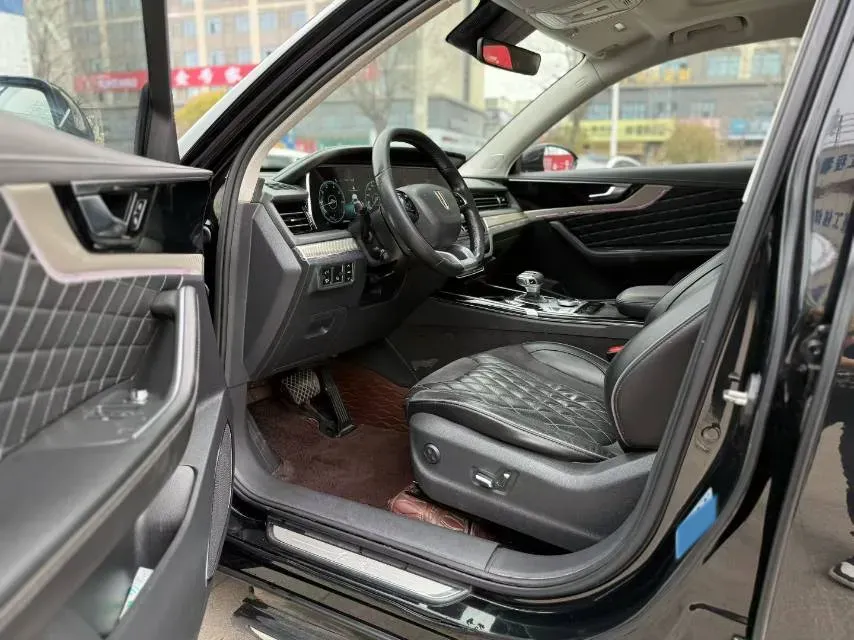 2022 HongQi HS5 2.0T 224HP L4 6AT,autocango,china used car exporter,china ev exporter,chinese used car exporter,chinese used ev exporter