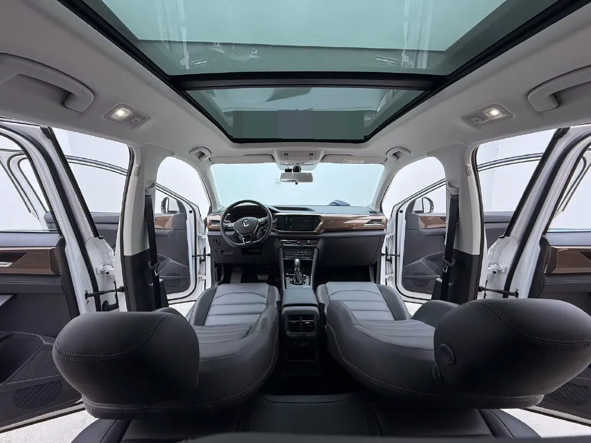 2021 Volkswagen Tharu 1.4T 150HP L4 7DCT,autocango,china used car exporter,china ev exporter,chinese used car exporter,chinese used ev exporter