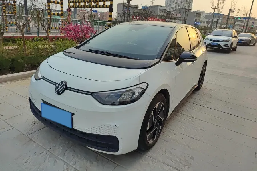 2024 Volkswagen ID.3 BEV 52.8KWH,autocango,china used car exporter,china ev exporter,chinese used car exporter,chinese used ev exporter