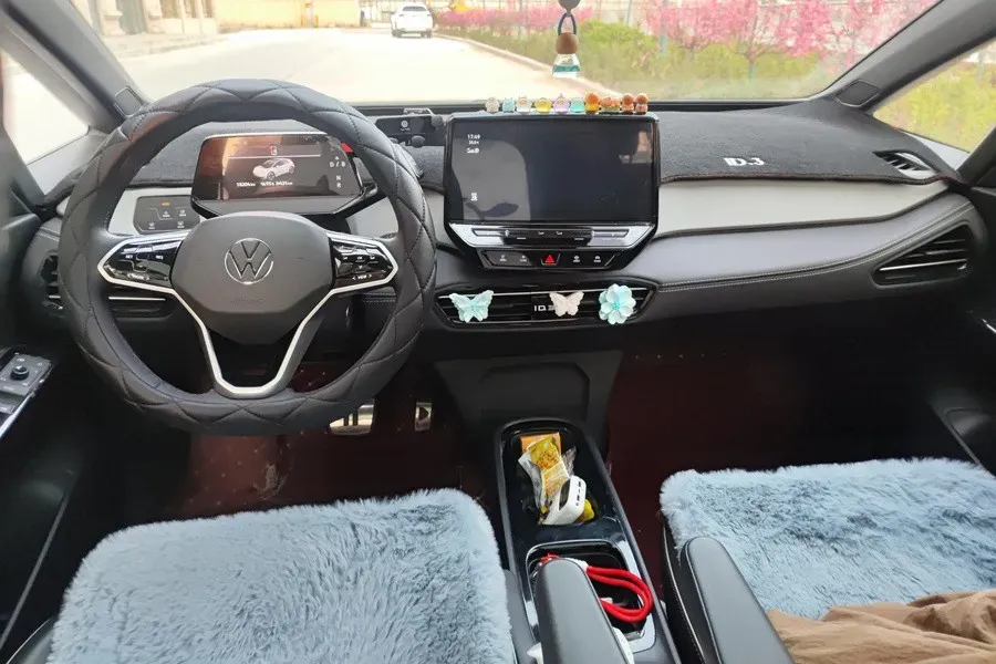 2024 Volkswagen ID.3 BEV 52.8KWH,autocango,china used car exporter,china ev exporter,chinese used car exporter,chinese used ev exporter