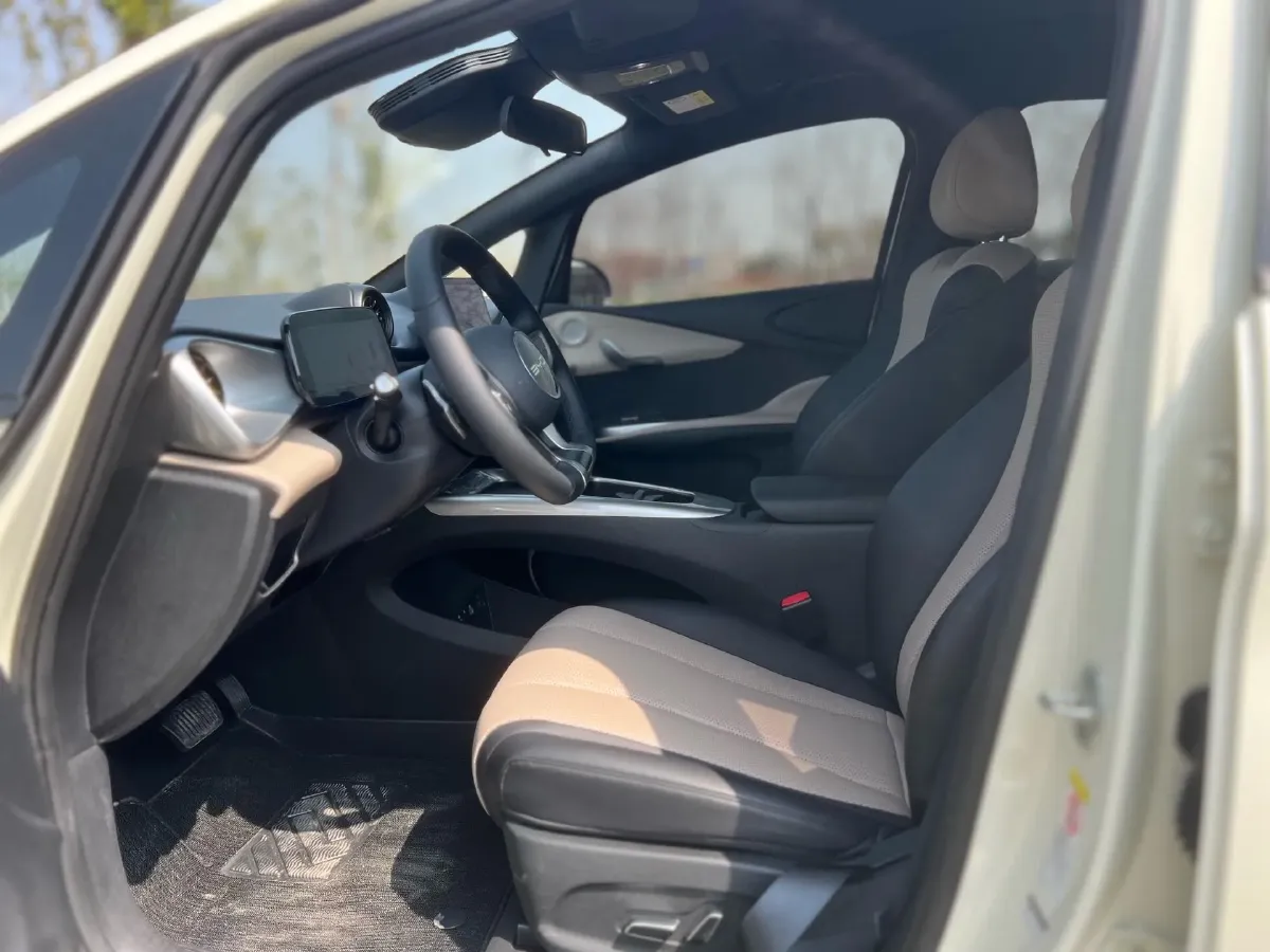 2025 BYD Dolphin BEV 45.12KWH,autocango,china used car exporter,china ev exporter,chinese used car exporter,chinese used ev exporter