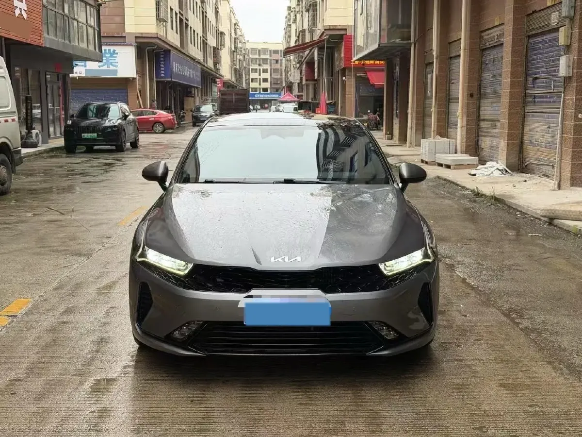 2021 Kia K5 2.0T 240HP L4 8AT,autocango,china used car exporter,china ev exporter,chinese used car exporter,chinese used ev exporter
