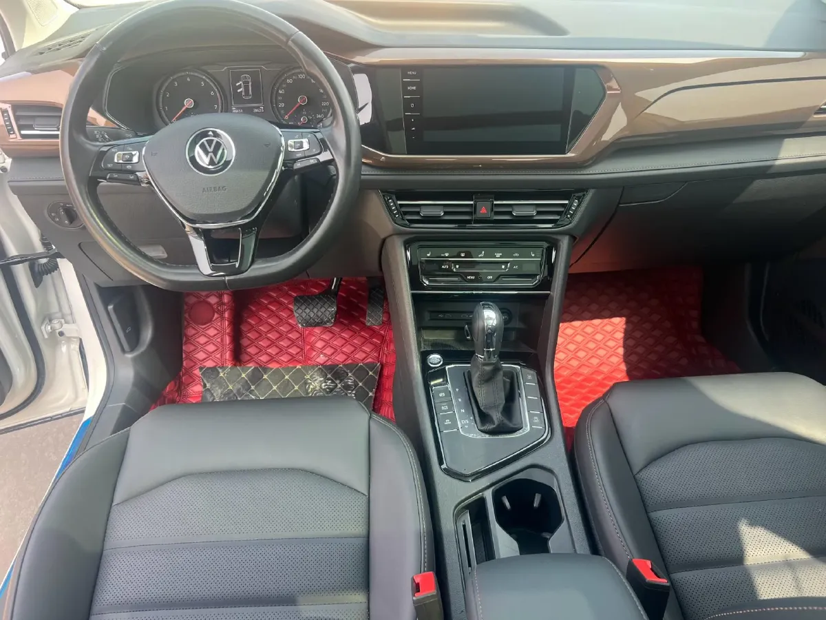 2021 Volkswagen Tharu 1.4T 150HP L4 7DCT,autocango,china used car exporter,china ev exporter,chinese used car exporter,chinese used ev exporter