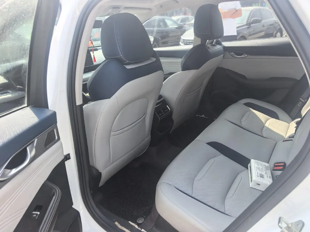 2021 Geely Preface 2.0T 190HP L4 7DCT,autocango,china used car exporter,china ev exporter,chinese used car exporter,chinese used ev exporter