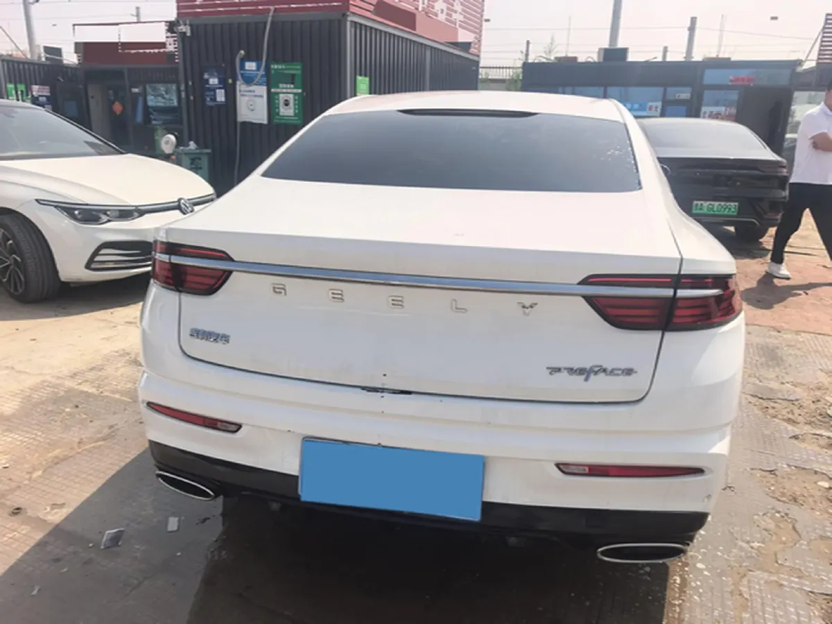 2021 Geely Preface 2.0T 190HP L4 7DCT,autocango,china used car exporter,china ev exporter,chinese used car exporter,chinese used ev exporter