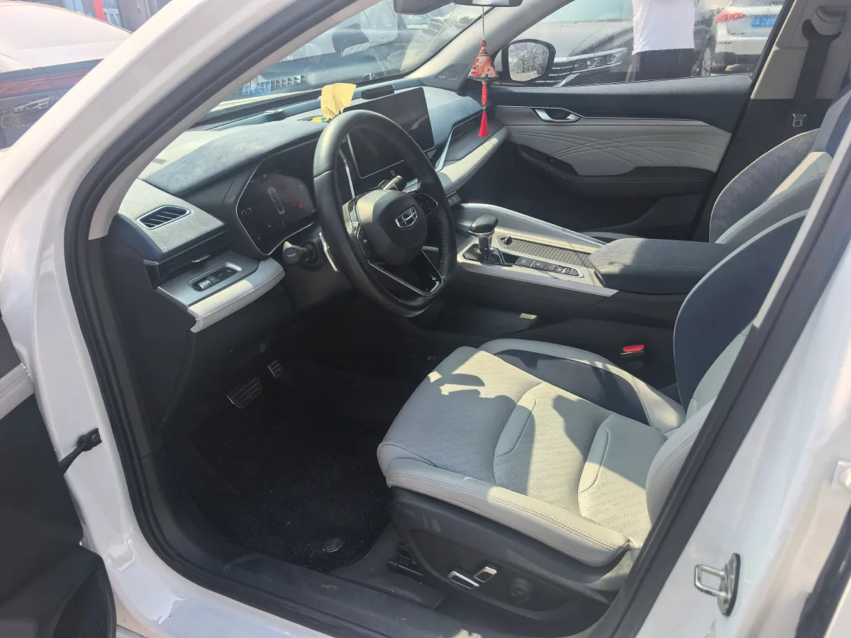 2021 Geely Preface 2.0T 190HP L4 7DCT,autocango,china used car exporter,china ev exporter,chinese used car exporter,chinese used ev exporter