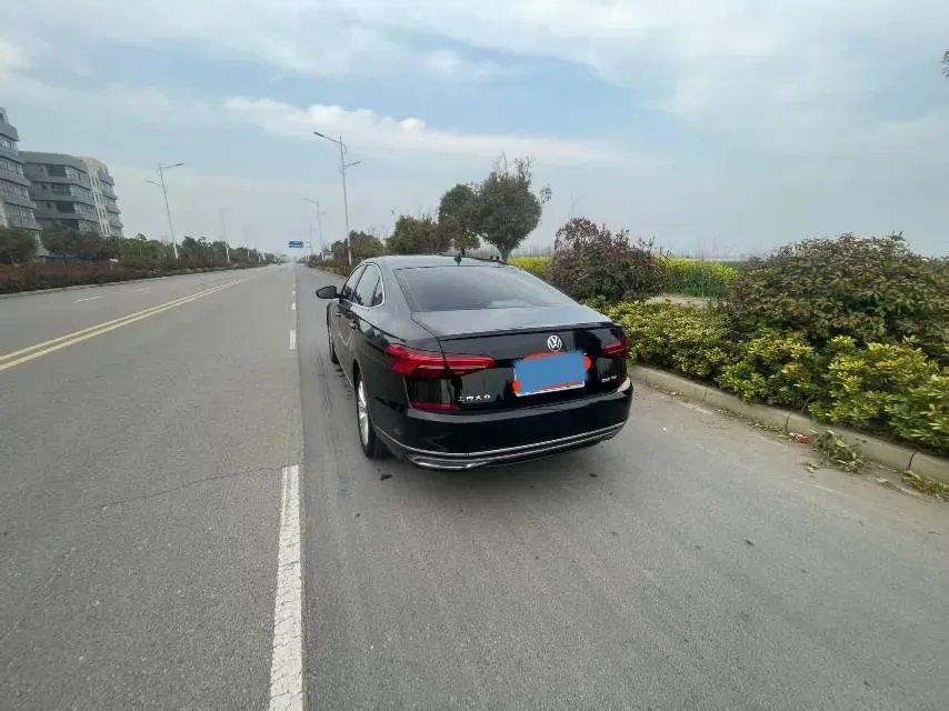 2019 Skoda Kodiak 2.0T 186HP L4 7DCT,autocango,china used car exporter,china ev exporter,chinese used car exporter,chinese used ev exporter