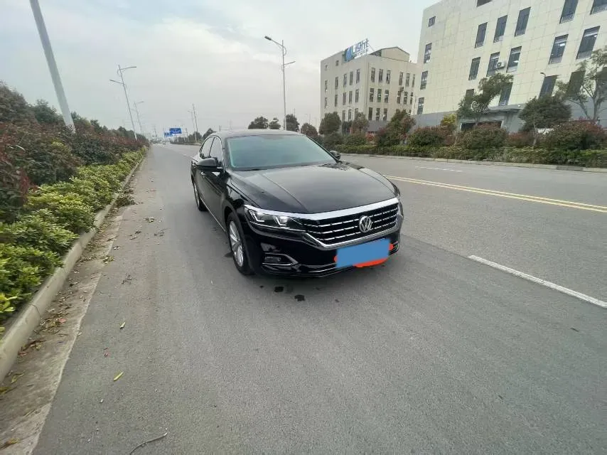 2019 Skoda Kodiak 2.0T 186HP L4 7DCT,autocango,china used car exporter,china ev exporter,chinese used car exporter,chinese used ev exporter