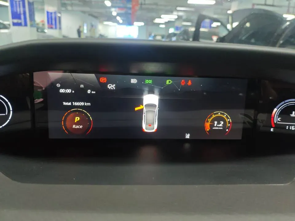 2024 ChangAn UNI-V 1.5T 188HP L4 7DCT,autocango,china used car exporter,china ev exporter,chinese used car exporter,chinese used ev exporter