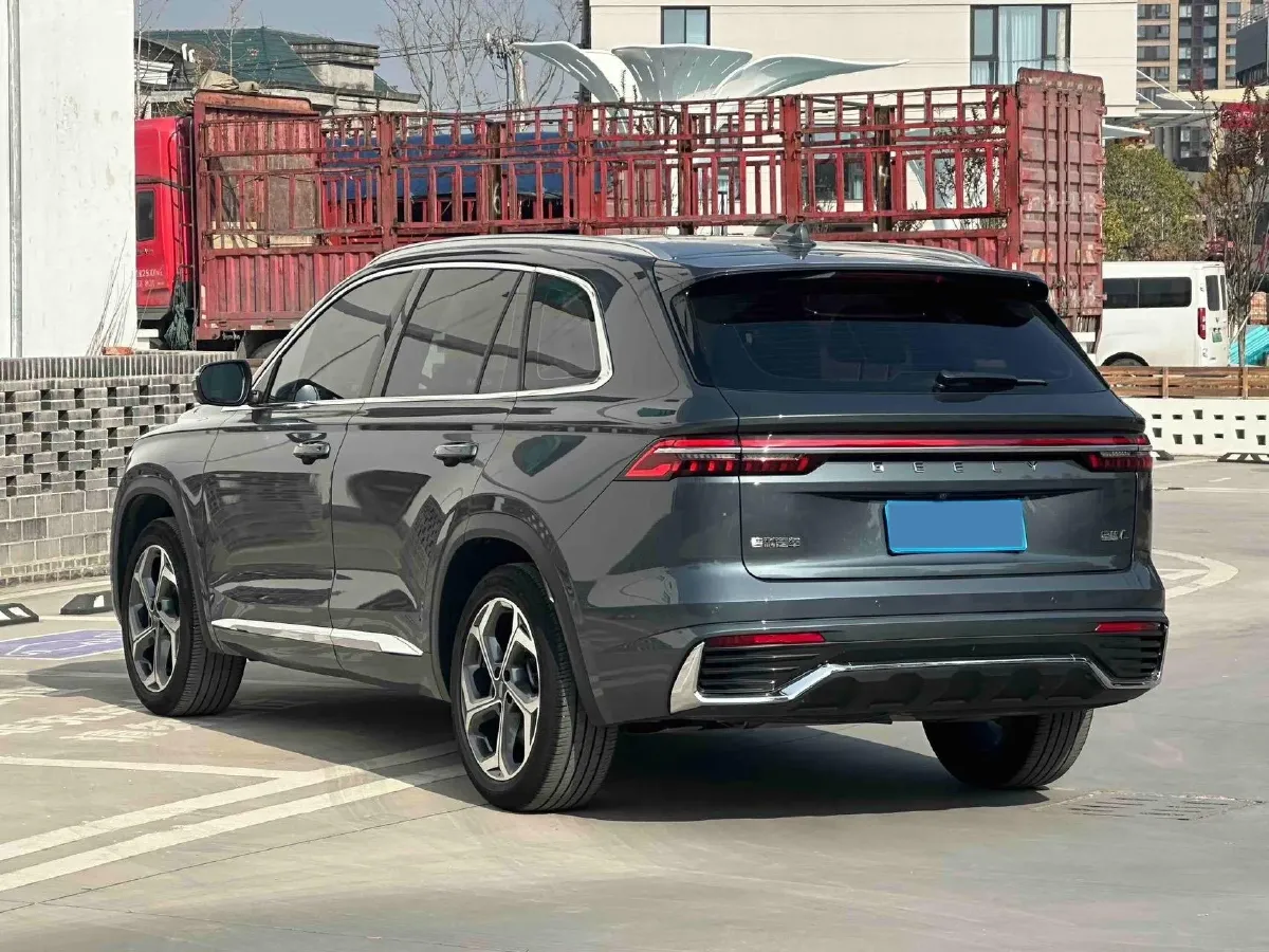 2021 Geely Monjaro 2.0T 218HP L4 7DCT,autocango,china used car exporter,china ev exporter,chinese used car exporter,chinese used ev exporter