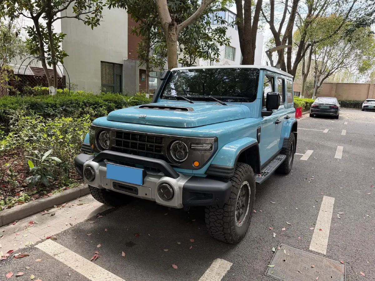 2025 212 212 T01 2.0T 252HP L4 8AT,autocango,china used car exporter,china ev exporter,chinese used car exporter,chinese used ev exporter