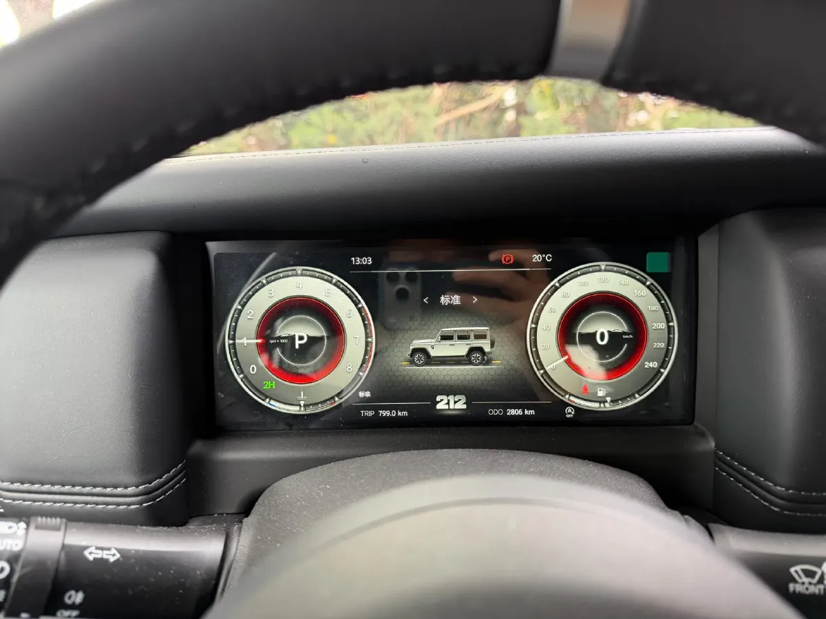 2025 212 212 T01 2.0T 252HP L4 8AT,autocango,china used car exporter,china ev exporter,chinese used car exporter,chinese used ev exporter