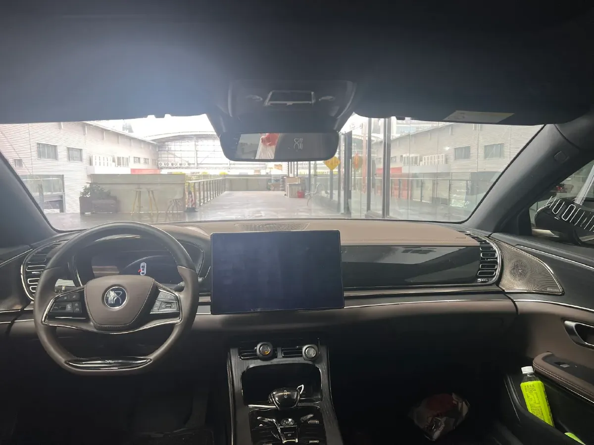 2022 Volkswagen Tiguan L 2.0T 186HP L4 7DCT,autocango,china used car exporter,china ev exporter,chinese used car exporter,chinese used ev exporter