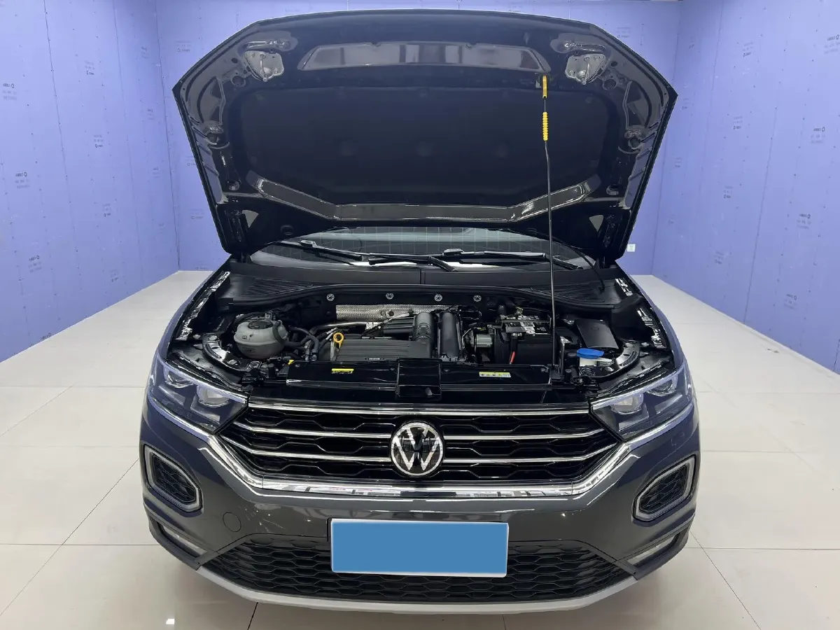 2021 Volkswagen T-Roc 1.4T 150HP L4 7DCT,autocango,china used car exporter,china ev exporter,chinese used car exporter,chinese used ev exporter