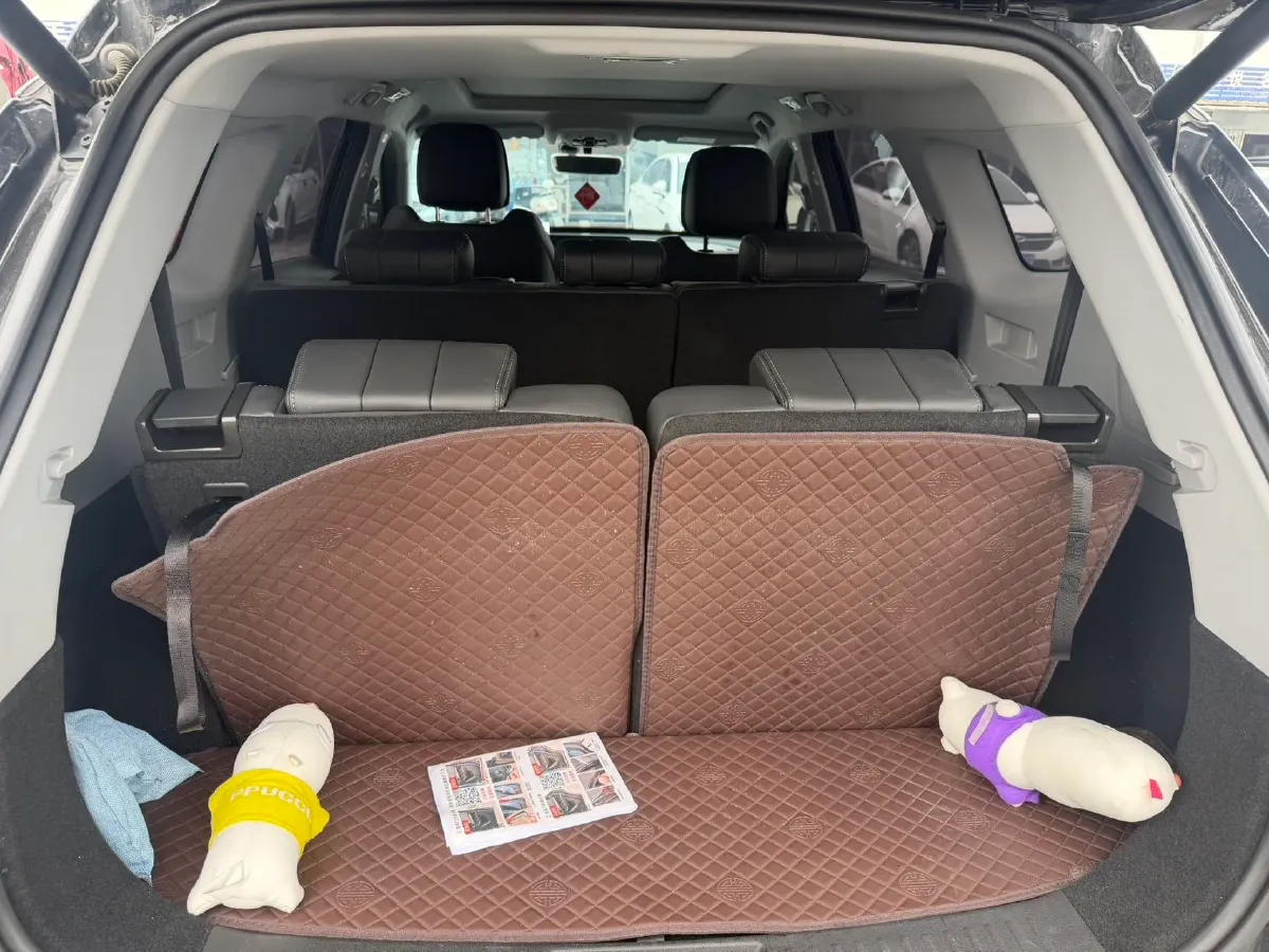 2022 Chery Tiggo 8 PRO 1.6T 197HP L4 7DCT,autocango,china used car exporter,china ev exporter,chinese used car exporter,chinese used ev exporter