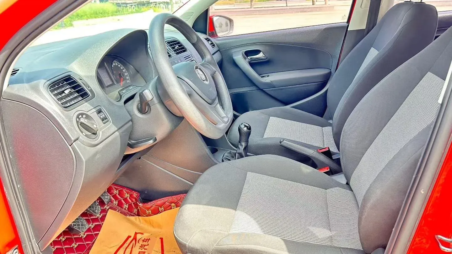 2016 Volkswagen Polo 1.4L 90HP L4 5MT,autocango,china used car exporter,china ev exporter,chinese used car exporter,chinese used ev exporter