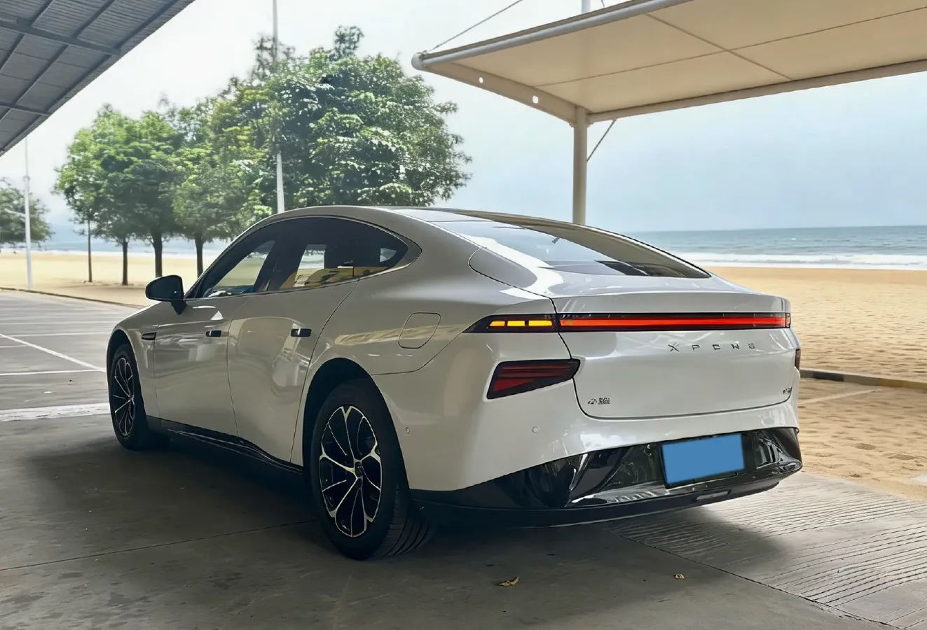 2022 DongFeng Forthing M7 2.0T 224HP L4 8AT,autocango,china used car exporter,china ev exporter,chinese used car exporter,chinese used ev exporter