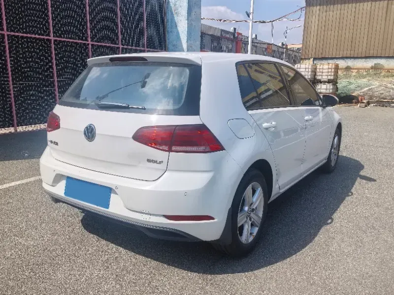 2018 Volkswagen Golf 1.6L 110HP L4 6AT,autocango,china used car exporter,china ev exporter,chinese used car exporter,chinese used ev exporter